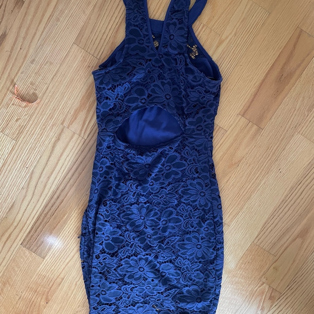 Bebe dress